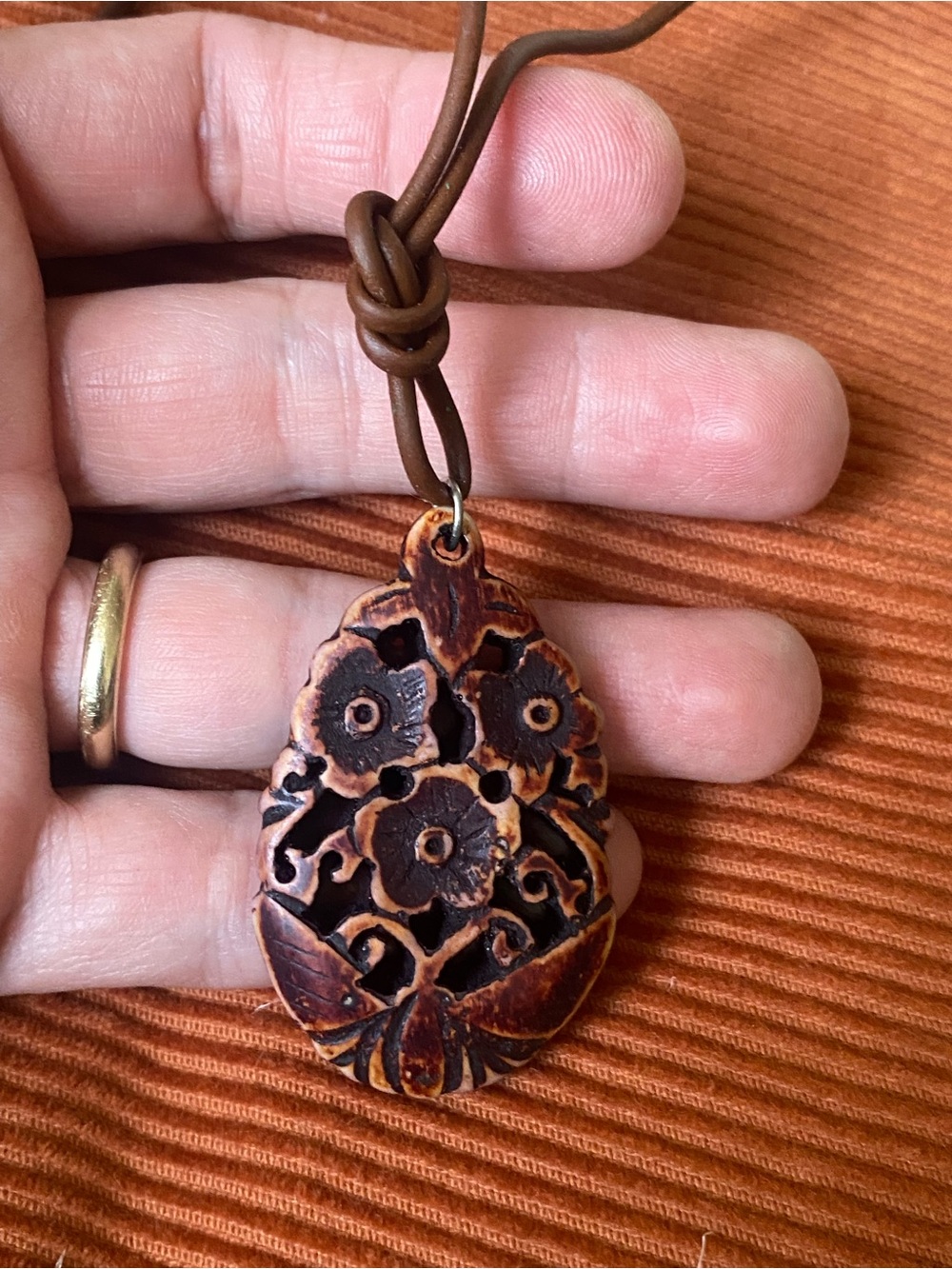 Vintage Carved Floral Pendant Necklace